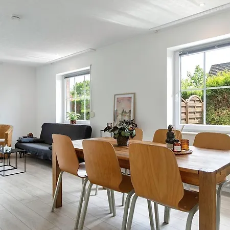 Apartmán Moeblierte Erdgeschoss Im Einzelhaus Mitte